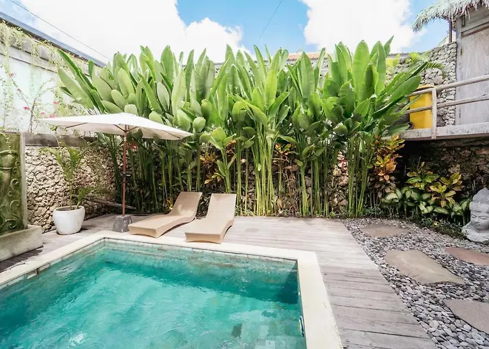 Bukit Hideaway Villa *